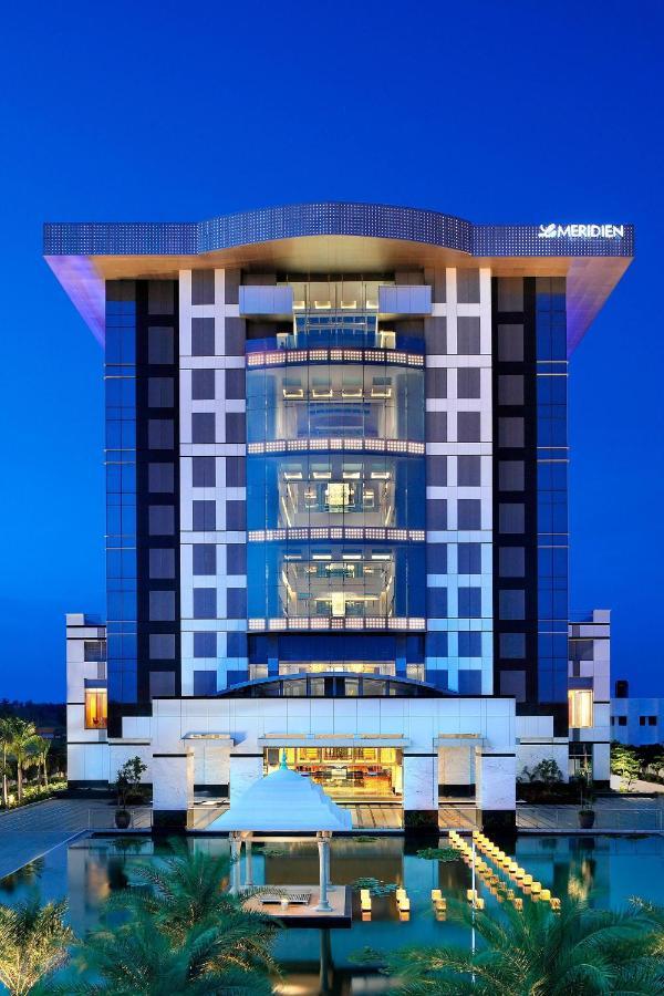 Le Meridien Coimbatore Hotel Exterior photo